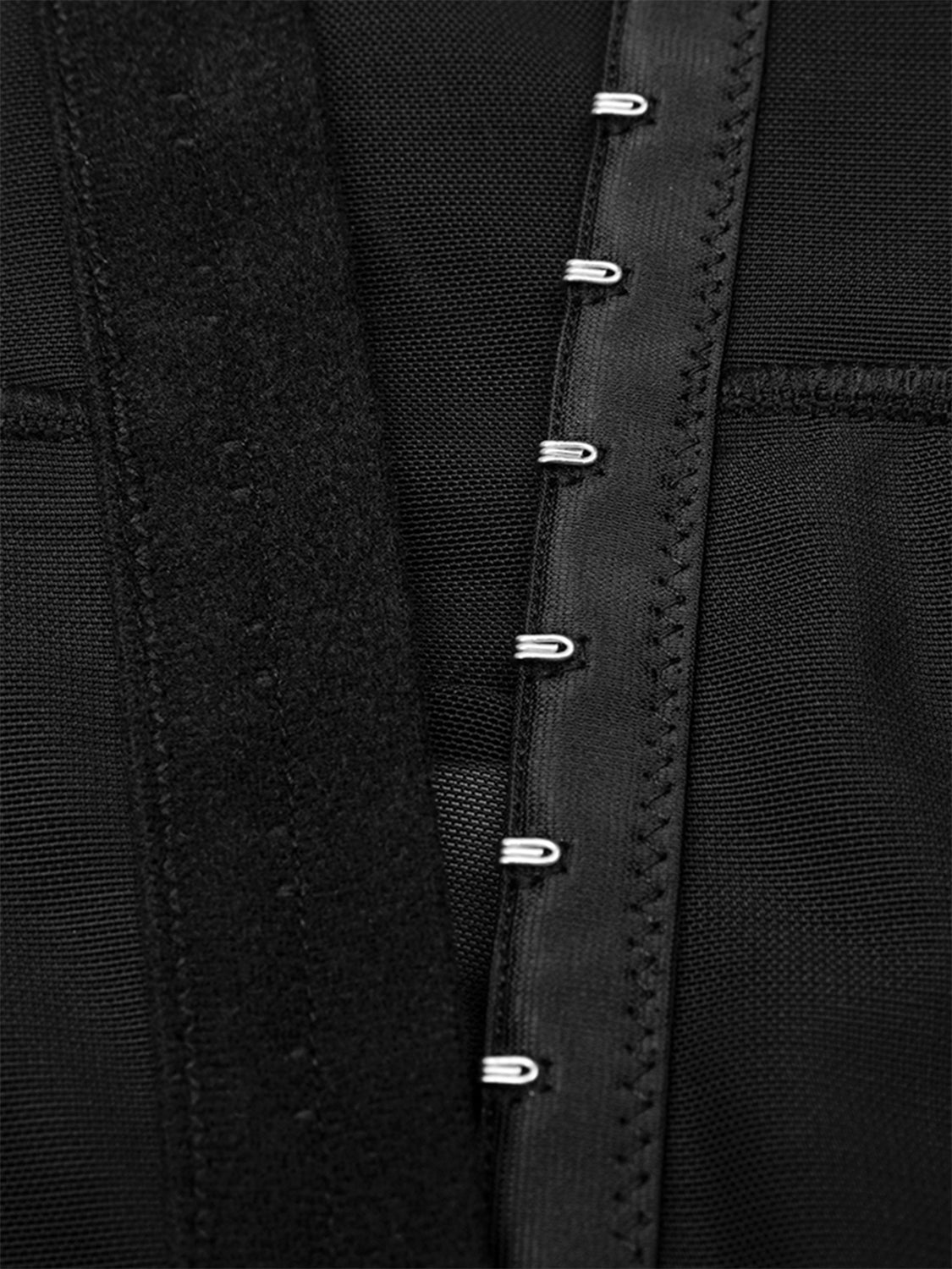 Body moldeador debajo del busto con corchetes y ojales de tamaño completo