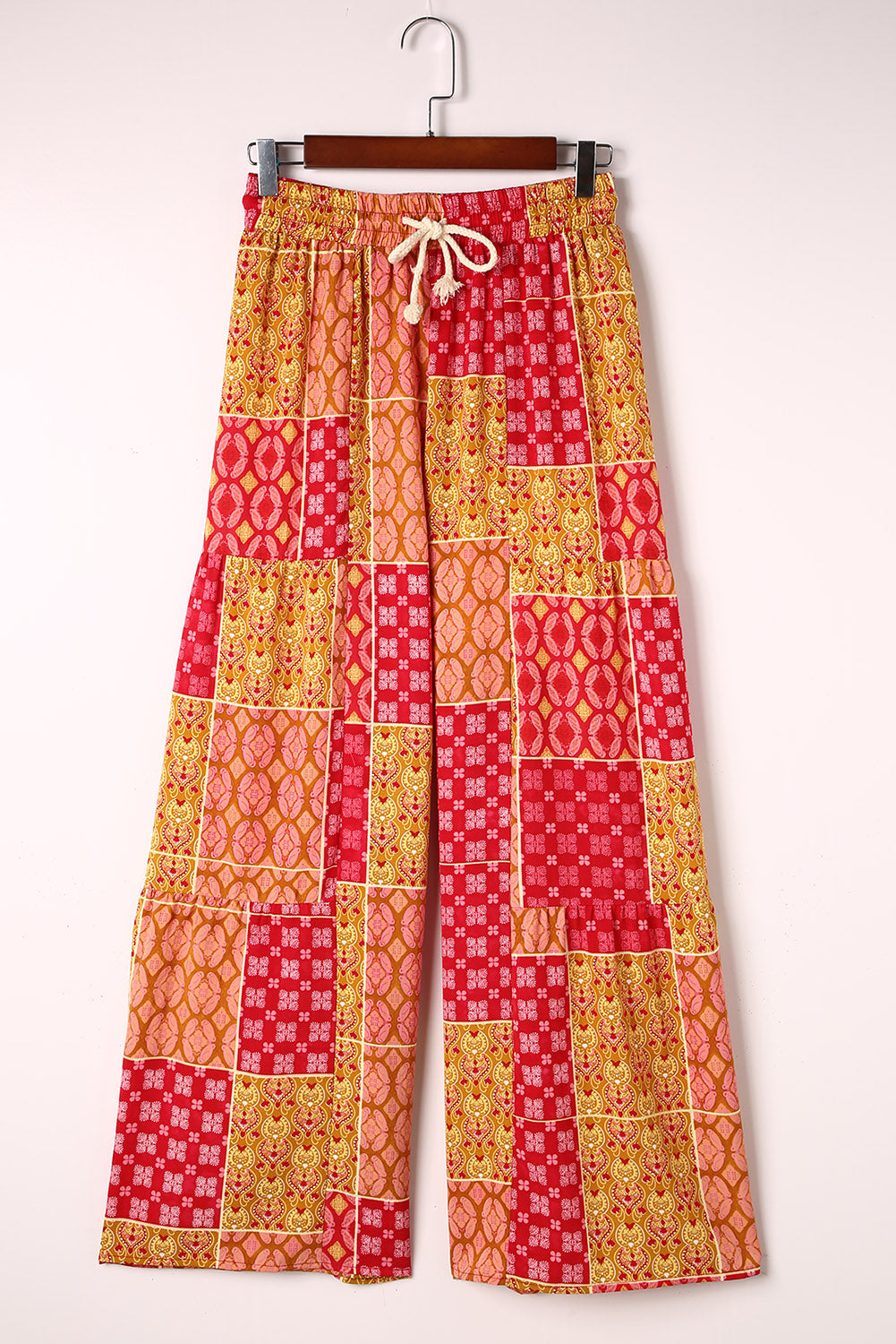 Pantalones anchos con cordón y diseño de patchwork bohemio