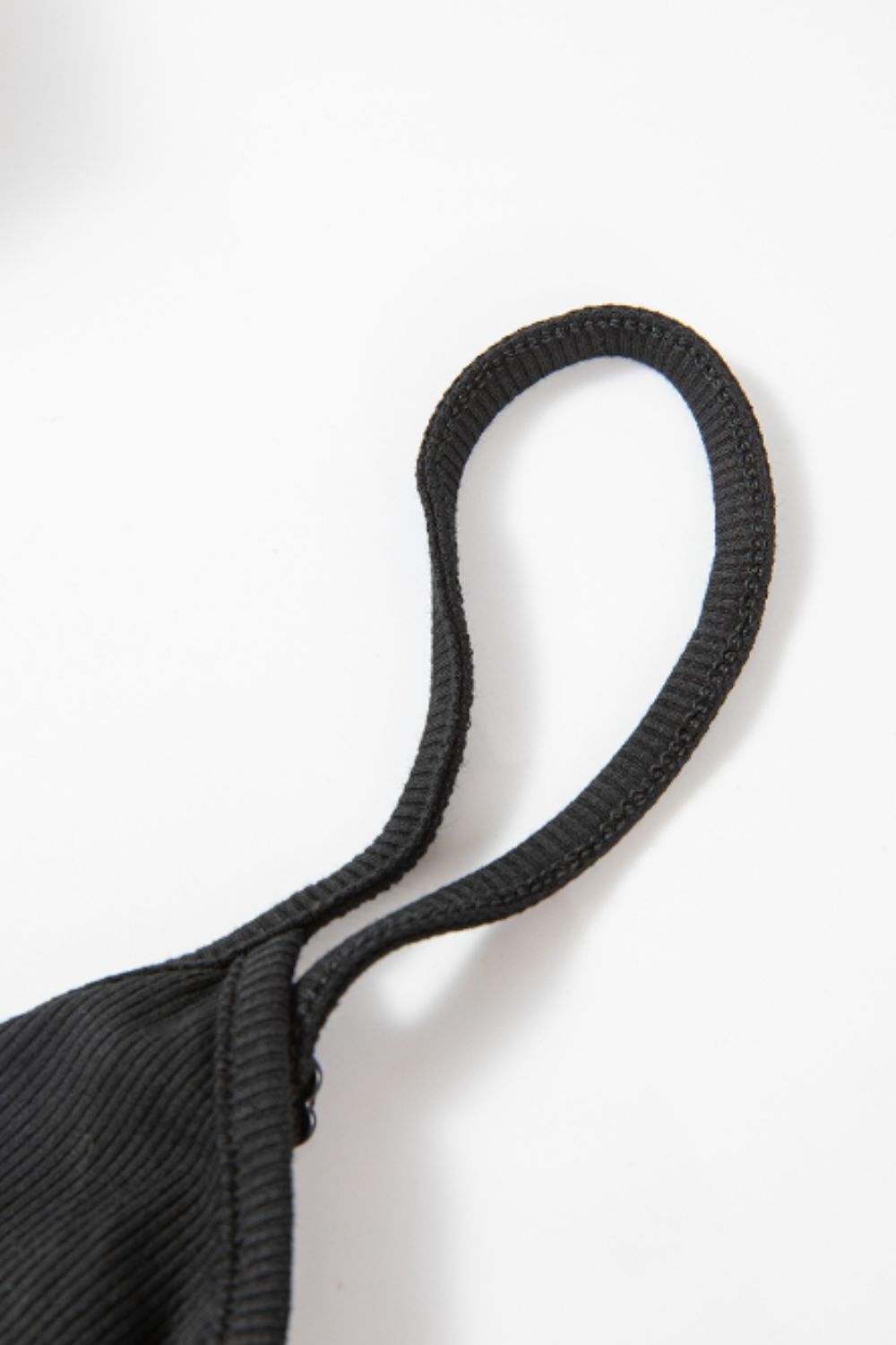 Conjunto de camisola cruzada y manga larga de encaje