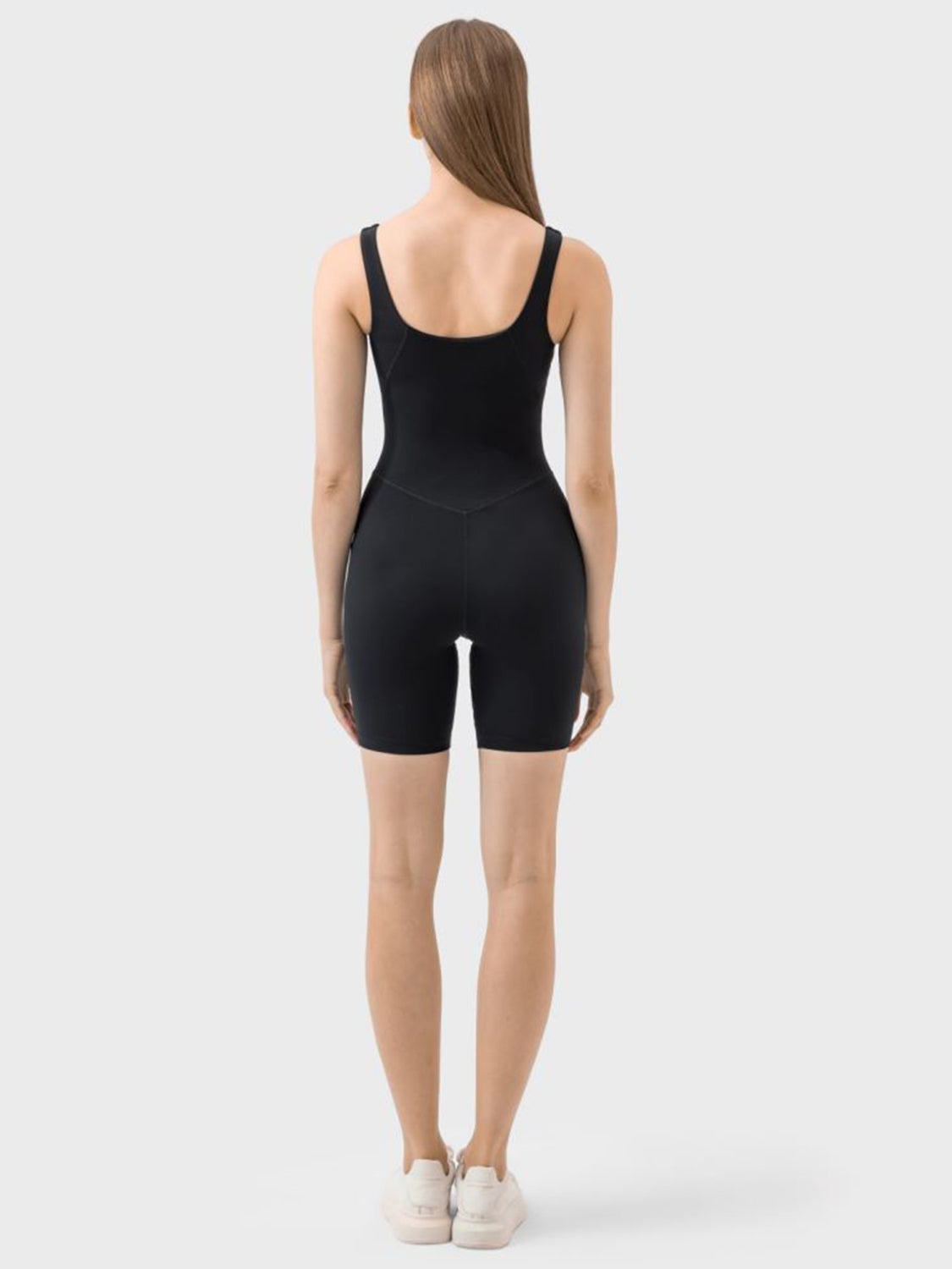 Mono deportivo con tirantes anchos Millnia
