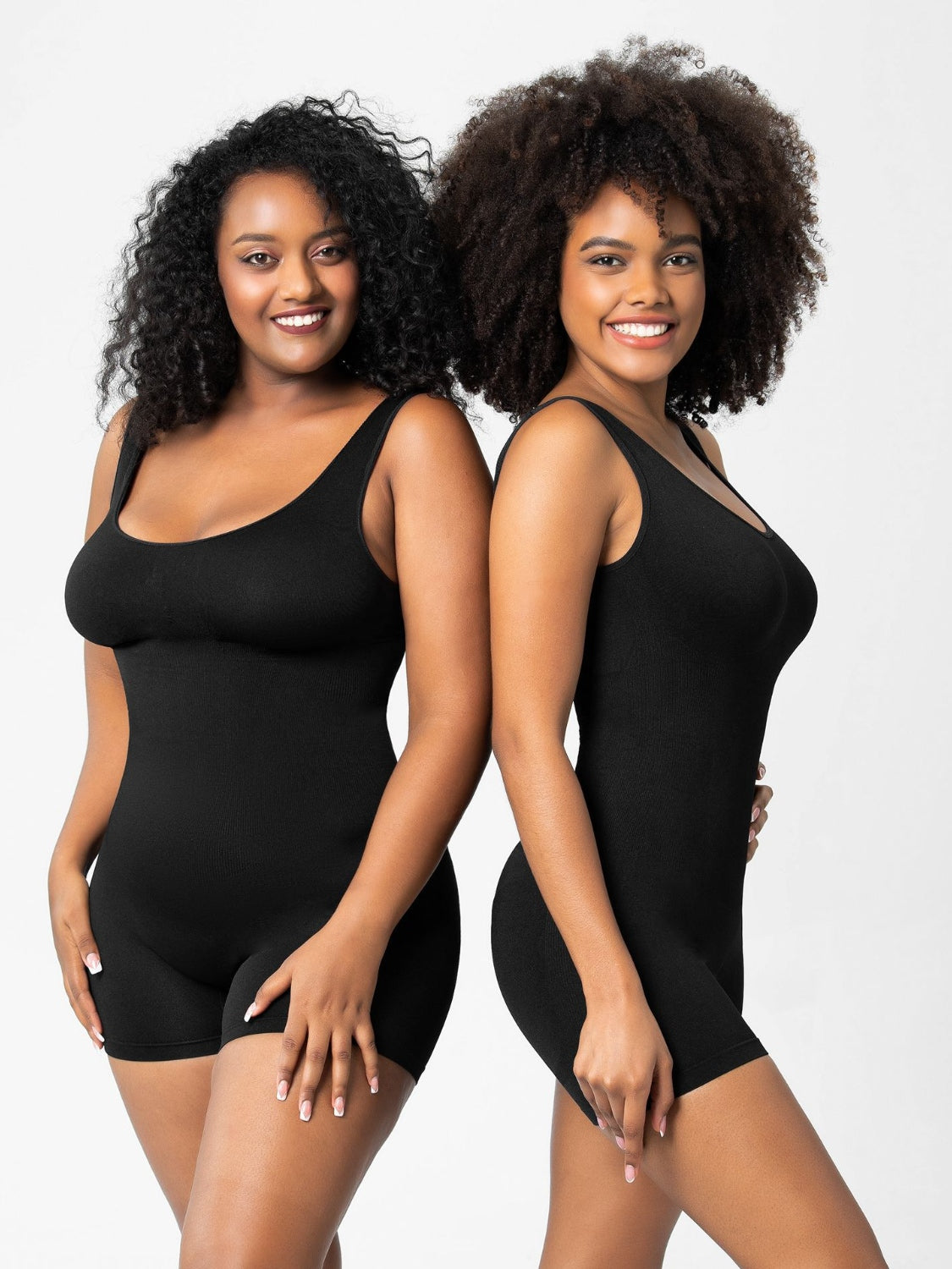 Mono moldeador con escote redondo y tirantes anchos