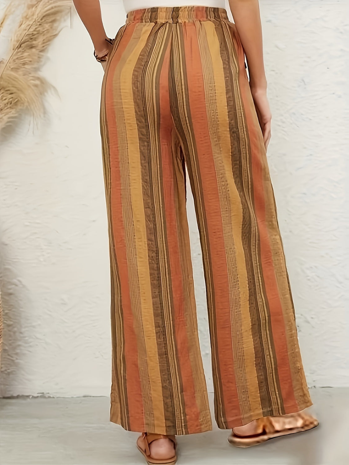 Pantalones anchos de rayas con cordón de tamaño completo