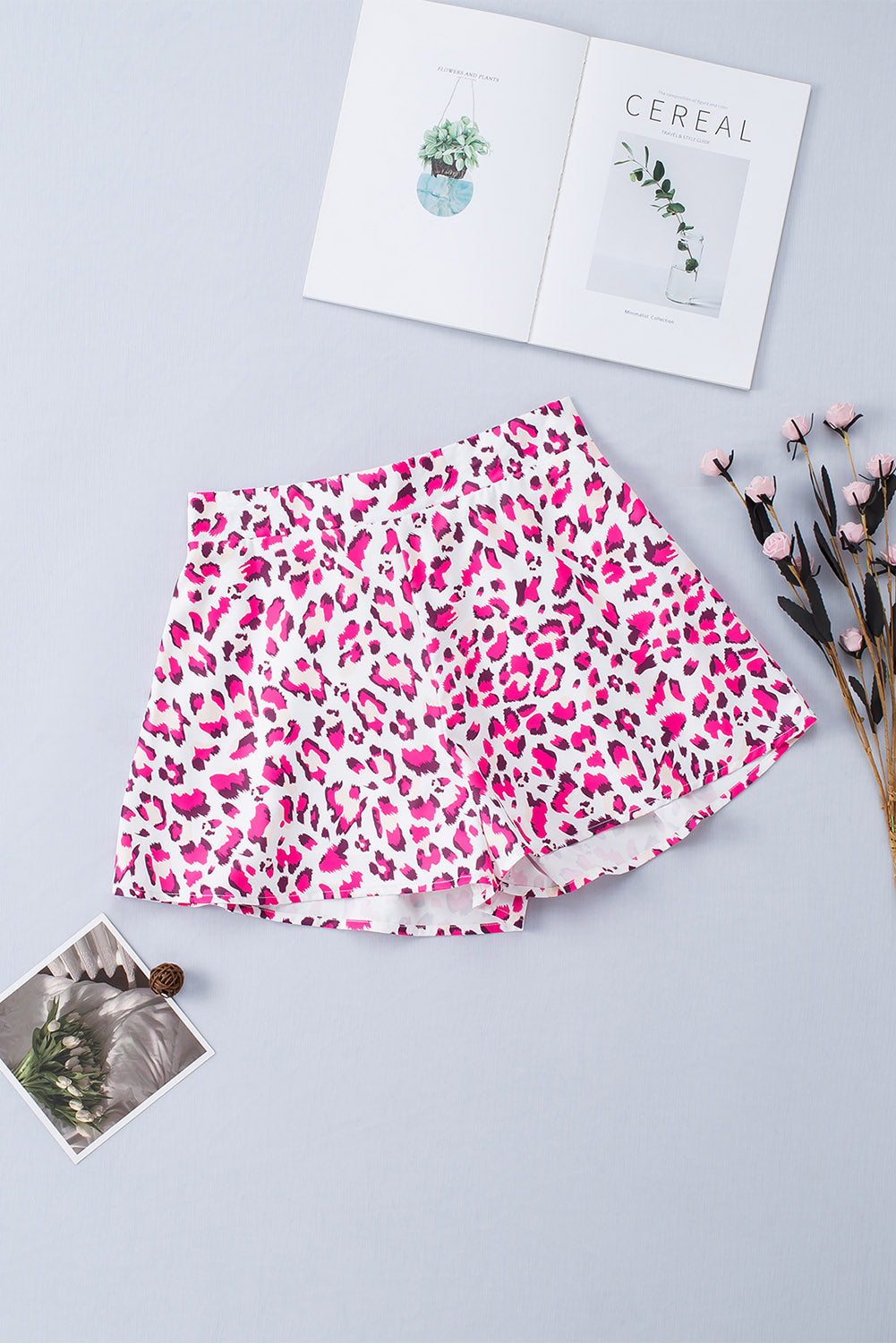 Pantalones cortos con cintura elástica y estampado de leopardo