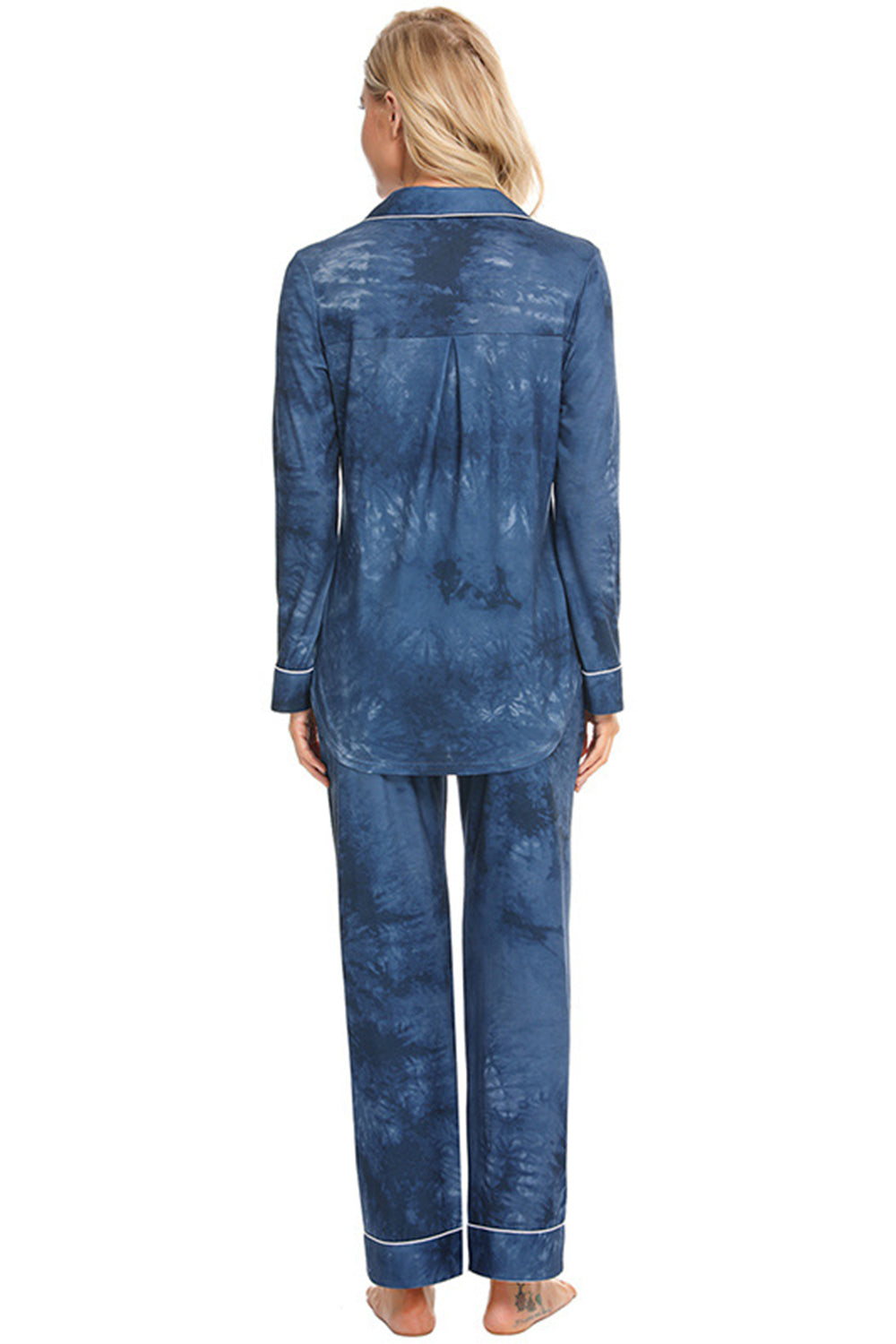 Conjunto de ropa de estar por casa con cuello alto, manga larga y bolsillos