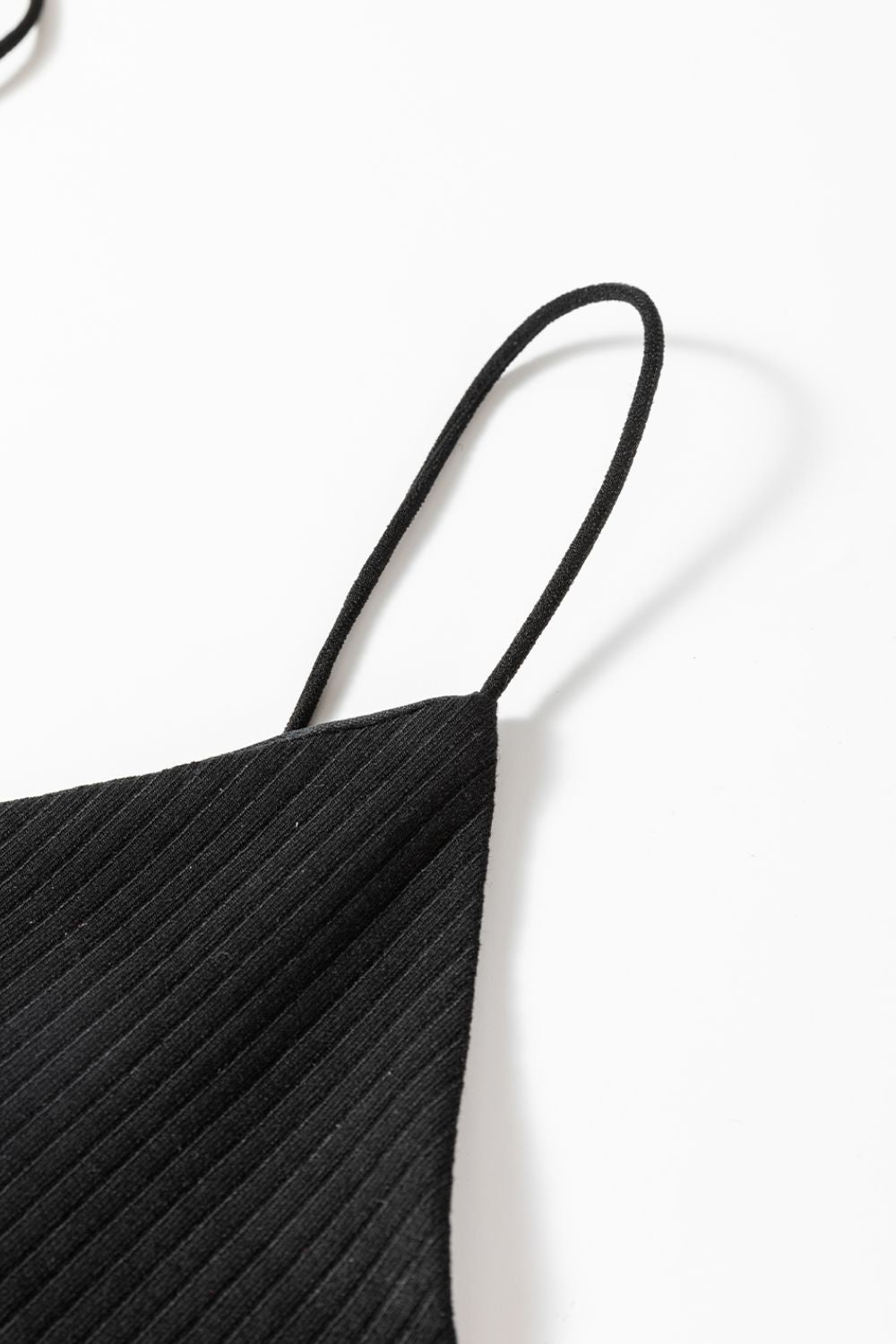 Conjunto de body de manga larga con escote en V y camisola con cuello redondo