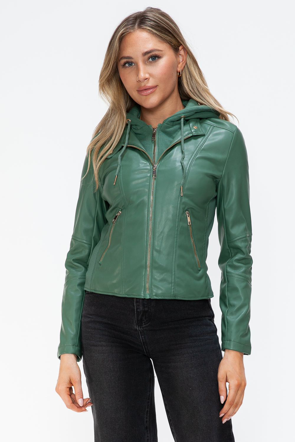 Chaqueta con capucha y cordón de piel sintética de estilo snobbish