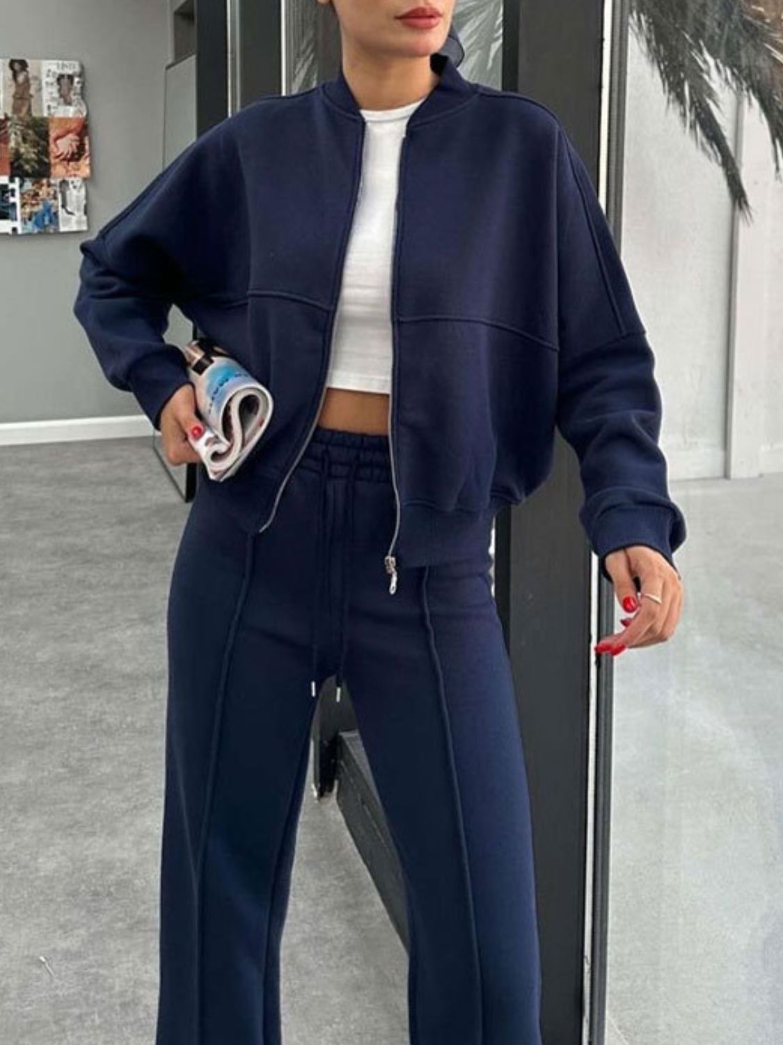 Conjunto de ropa de abrigo con cremallera y pantalones con cordón y cuello de béisbol