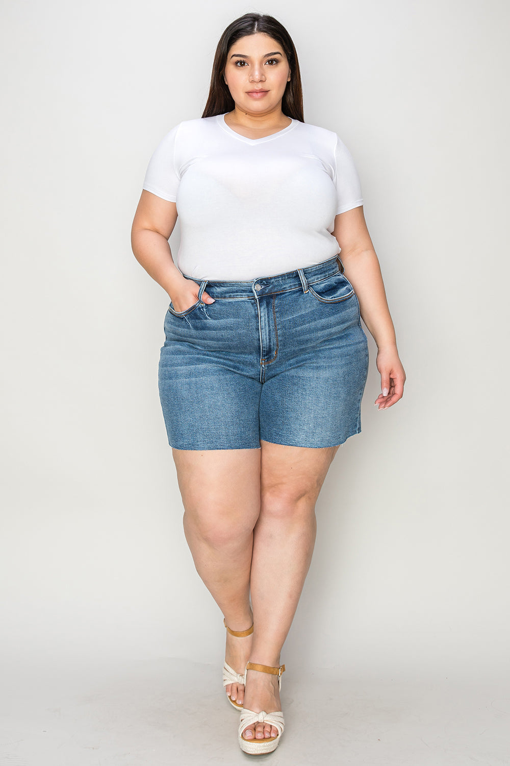 Pantalones cortos de mezclilla ajustados de cintura alta y talla grande de Judy Blue