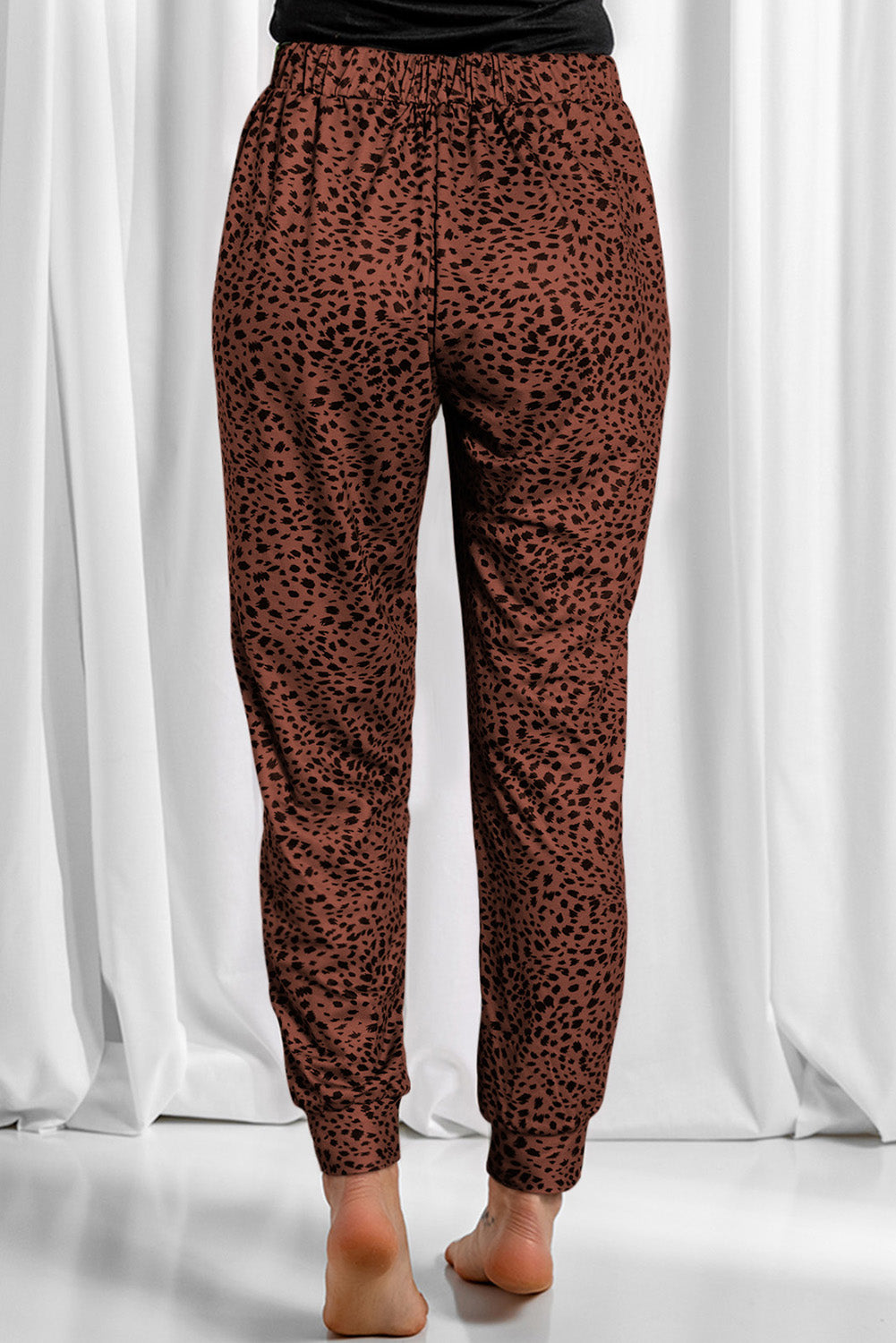 Pantalones con bolsillos y cordón de leopardo de tamaño completo