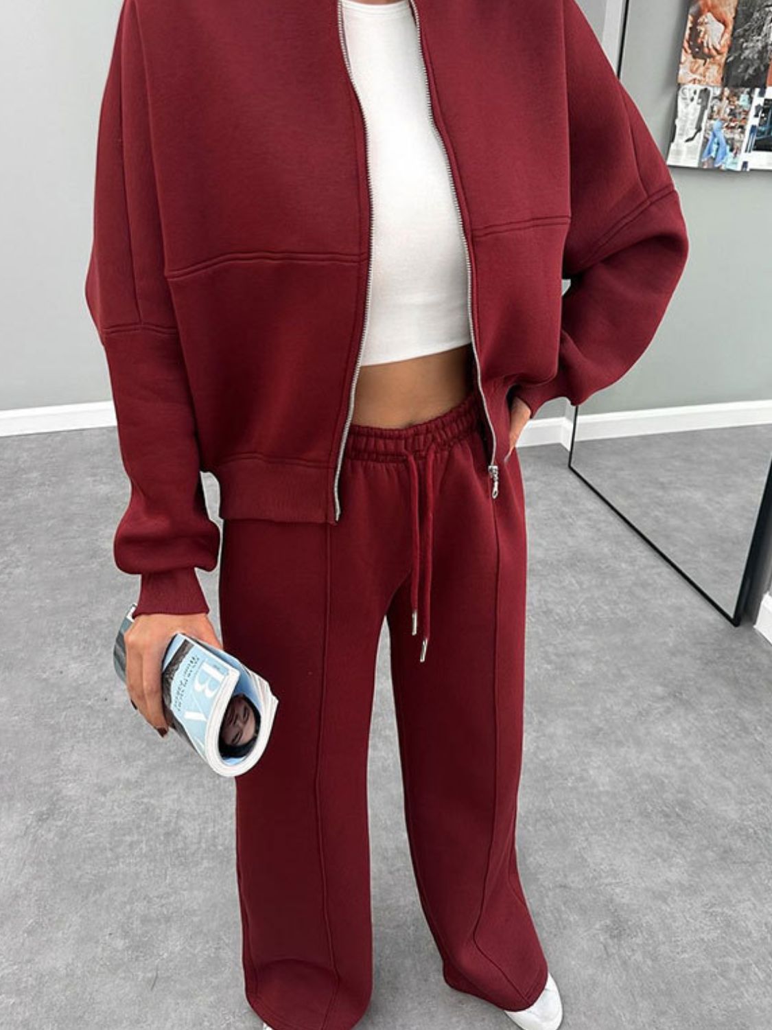 Conjunto de ropa de abrigo con cremallera y pantalones con cordón y cuello de béisbol