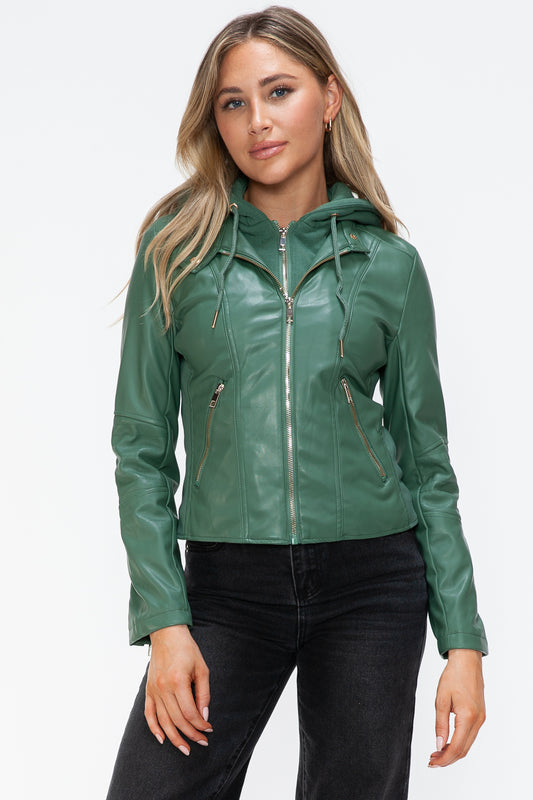 Chaqueta con capucha y cordón de piel sintética de estilo snobbish