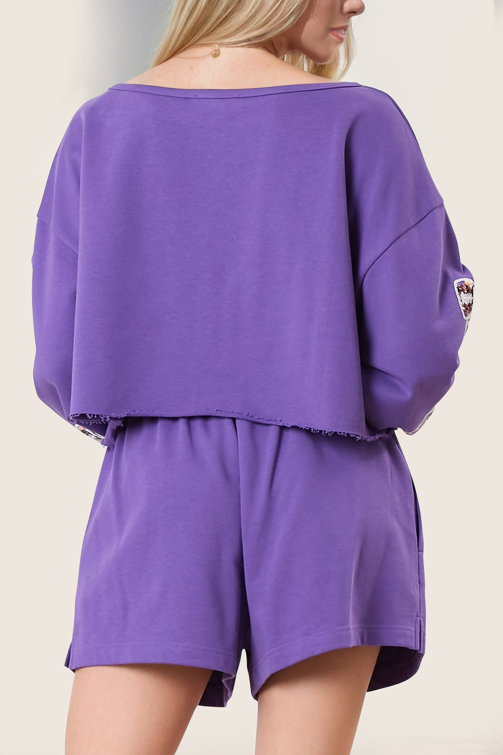 Conjunto de top corto y pantalones cortos con lazo de lentejuelas de Double Take