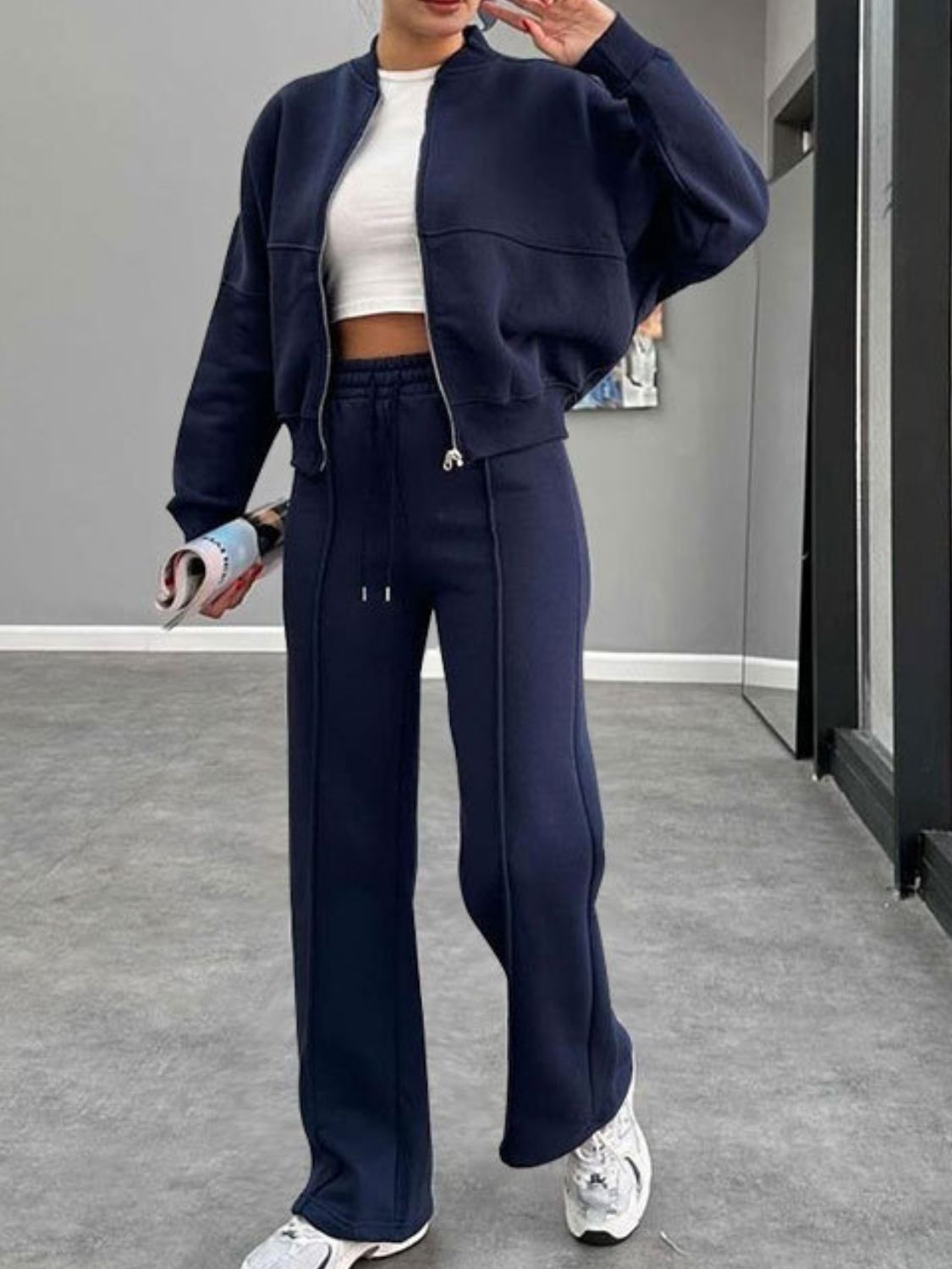 Conjunto de ropa de abrigo con cremallera y pantalones con cordón y cuello de béisbol