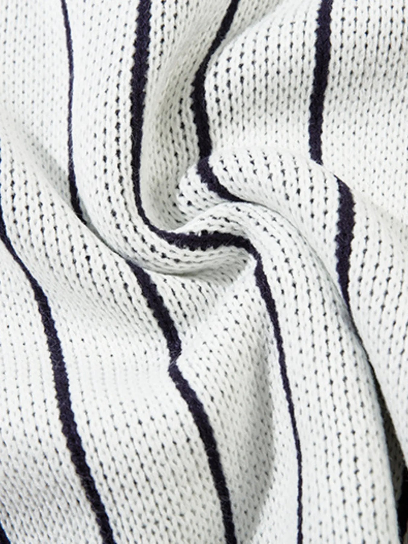 82d1e5d7bd6d49a784d0686281670a69-Max-Origin