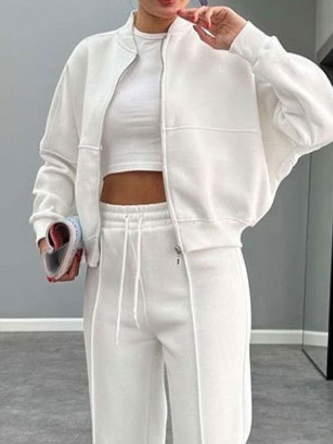 Conjunto de ropa de abrigo con cremallera y pantalones con cordón y cuello de béisbol