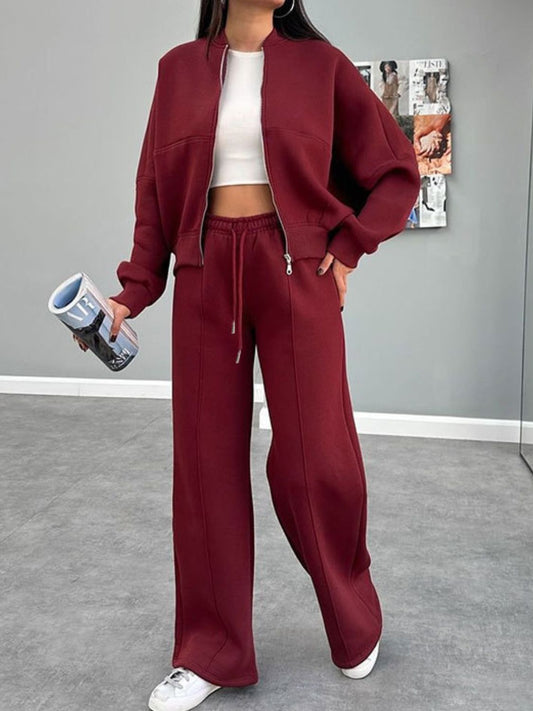 Conjunto de ropa de abrigo con cremallera y pantalones con cordón y cuello de béisbol