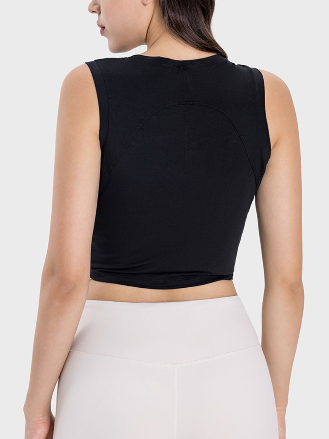 Camiseta deportiva Millnia con tirantes anchos fruncidos y cordón ajustable