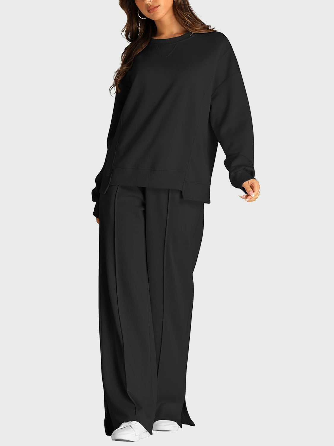 Conjunto de pantalón con abertura y top de manga larga con cuello redondo