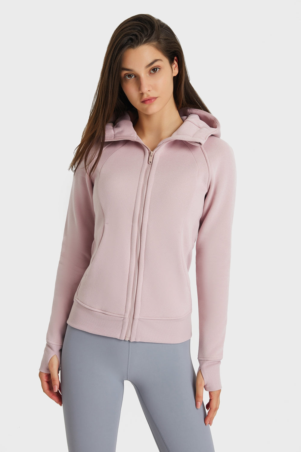 Chaqueta deportiva con capucha y detalle de costura y cremallera Millnia