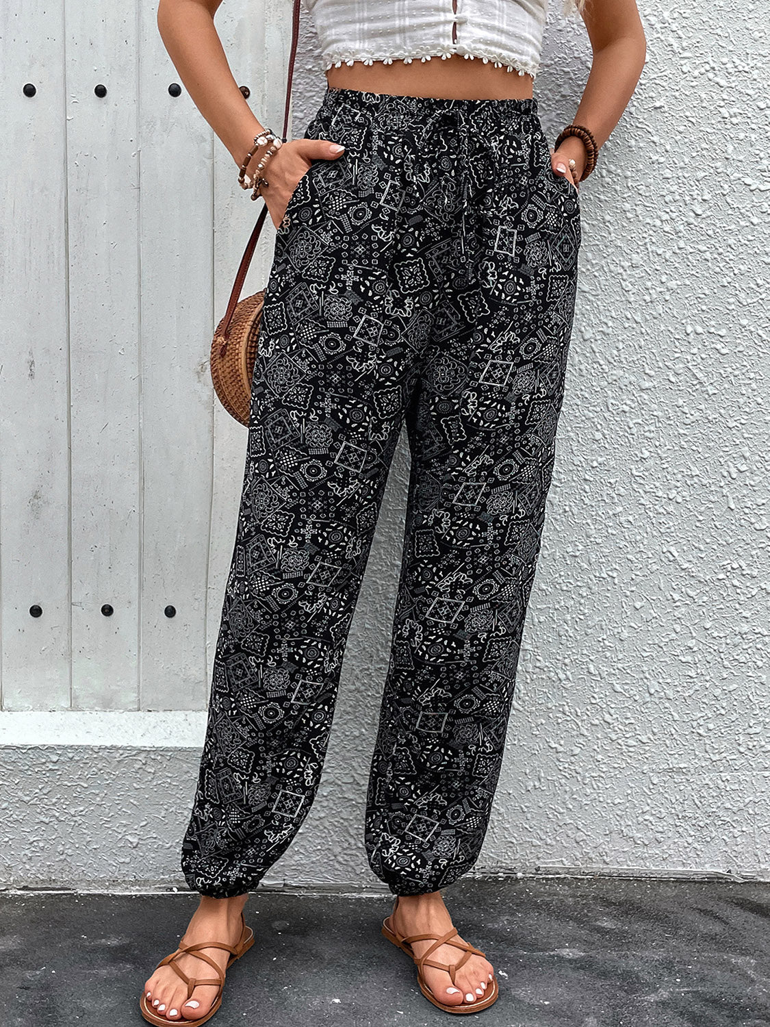 Pantalones de cintura alta con estampado Perfee