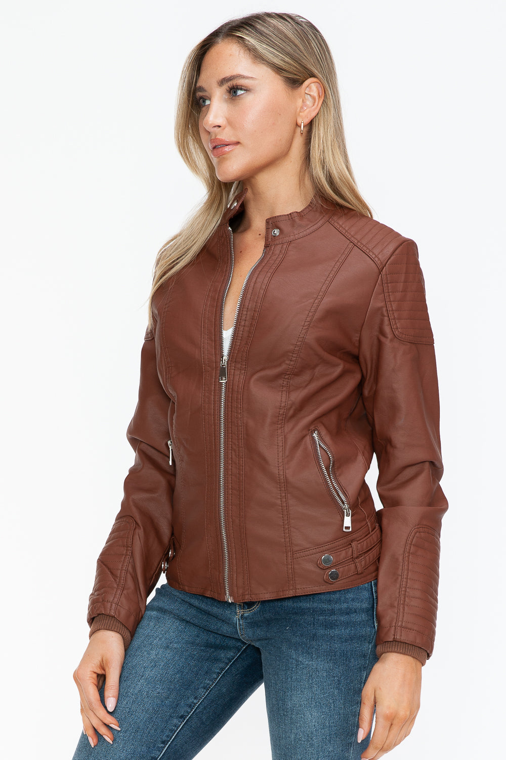 Chaqueta de motociclista de piel sintética estilo snob con bolsillos laterales con cremallera