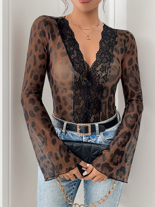 Body de encaje con escote en V y estampado de leopardo Perfee