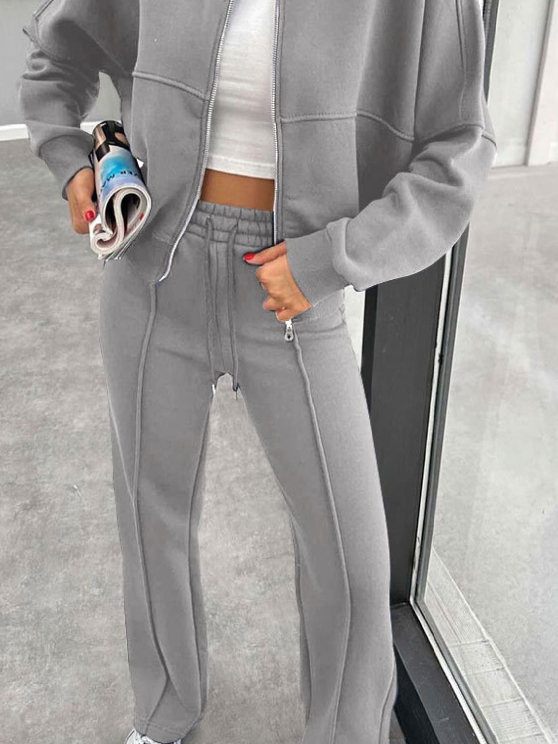 Conjunto de ropa de abrigo con cremallera y pantalones con cordón y cuello de béisbol