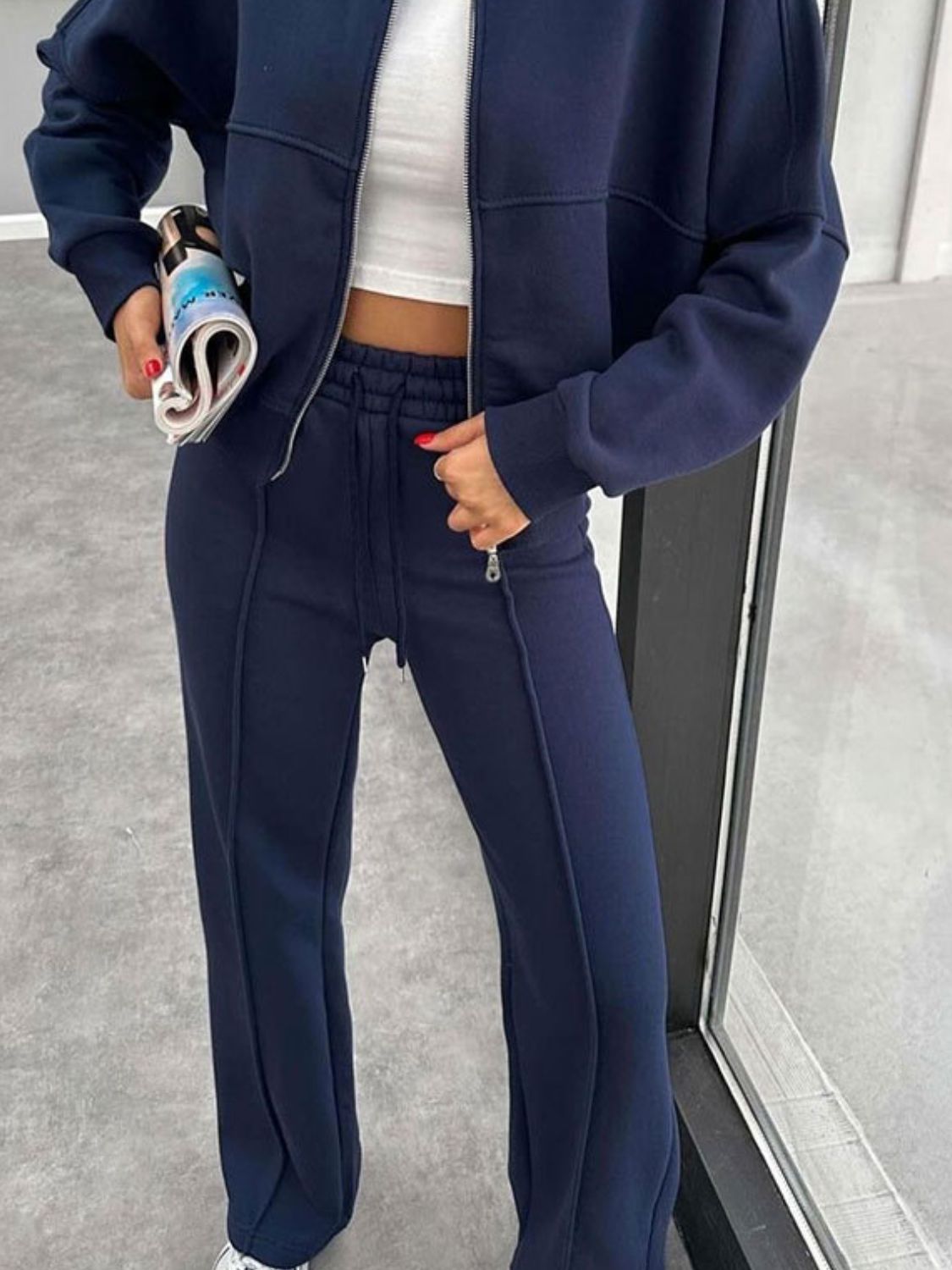Conjunto de ropa de abrigo con cremallera y pantalones con cordón y cuello de béisbol